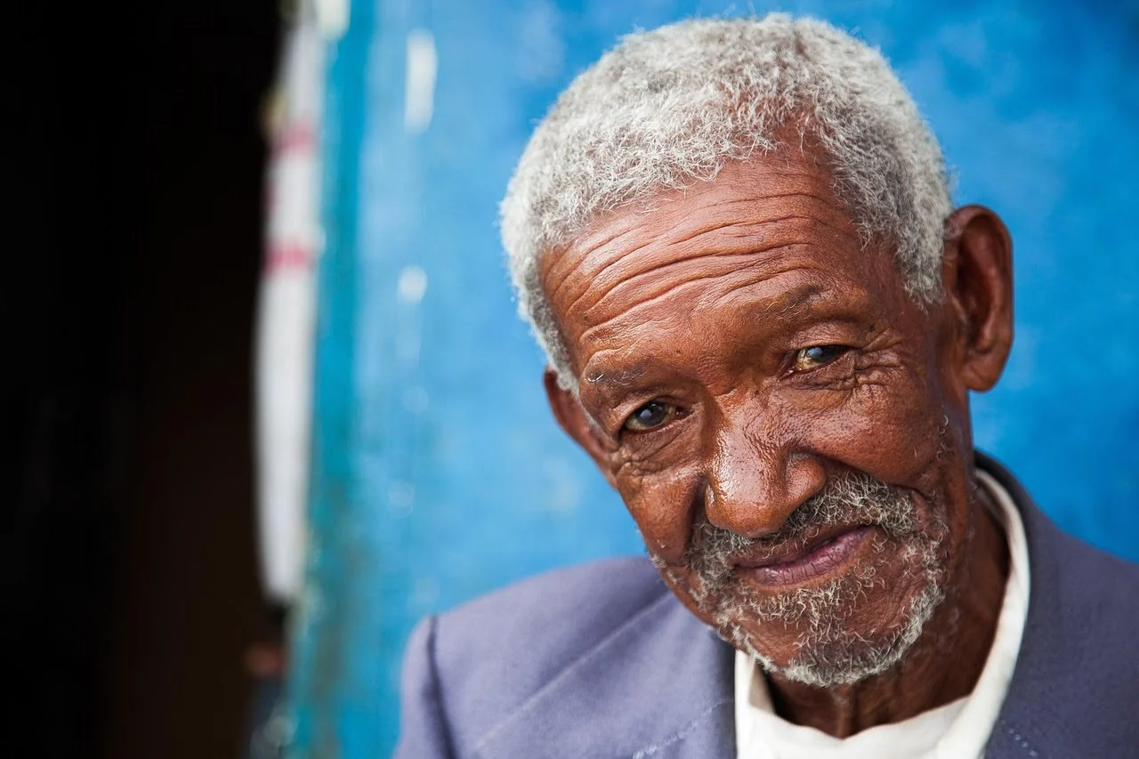 cataract awareness month: sign and symptoms of cataracts